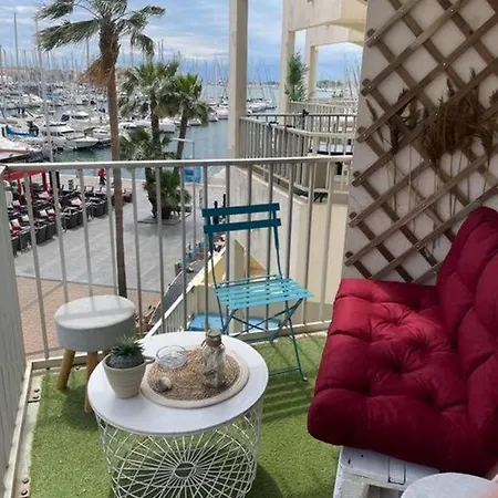 Familial Confort Sur Le Port Du Cap Apartment *