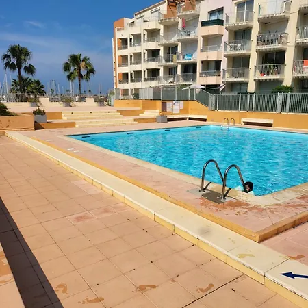 Familial Confort Sur Le Port Du Cap * Agde